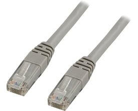 Deltaco U/UTP Cat5e patchkabel på 20 meter i grå, med to støbte RJ45-stik vist i nærbillede.