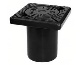 AVK flydende gadedæksel, 180x180 mm, firkantet i sort komposit med duktiljernsprop og hvid baggrund.