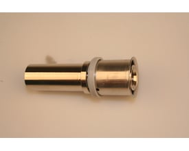 Roth MS-presovergang med nippel i messing, 26x28 mm, vist på en hvid overflade.