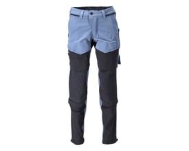 Mascot Customized bukser i stenblå/mørk marine, vist forfra med sorte CORDURA forstærkninger ved knæ og lårlommer.