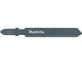 Detaljeret billede af Makita stiksavsklinge P-05929 med 24 tænder pr. tomme, fremhæver produktets præcision.