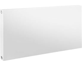 Purmo Plan Compact FC radiator i hvid med dimensionerne 600 mm i højden og 2600 mm i længden, vist fra siden.
