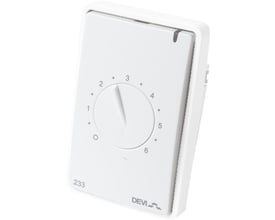 DEVI termostat afdækning til DEVIreg™ 233, 1½ modul i hvid, med drejeknap og markeringer fra 0 til 6.