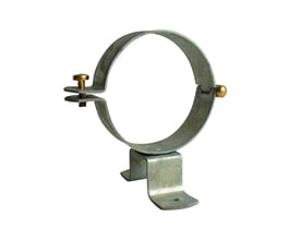 Nærbillede af Vestjydsk Beslag hængselsstift med en messing skrue, viser den galvaniserede stålring og fastgørelsesdetaljer.