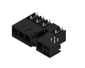 Weidmüller hybridstik til printkorttilslutning med fire poler og 7,62 mm afstand, set skråt ovenfra med kontaktstifter.