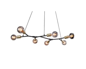 Nordlux Josefine 7 pendel lampe i sort metal med syv E27 fatninger, isoleret på hvid baggrund med synlige lyskilder.