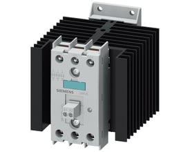 Siemens 3RF2 solid-state kontaktor i grå og sort med integreret køleplade, der viser tilslutningsterminaler.