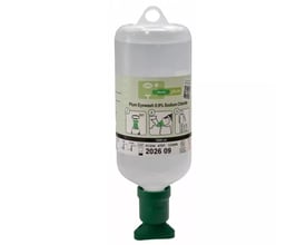 Plum øjenskyller 4707 med 1000 ml steril 0,9 % natriumklorid og grøn øjenkop, vist forfra.