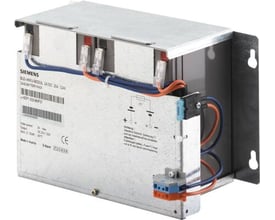 Siemens Sitop Power akkumodul med 24V, 10A og 3,2AH. Modulet er lavet af metal og har ledninger og terminaler til tilslutning.
