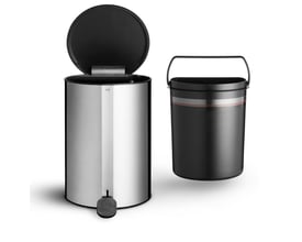 Unidrain Reframe pedalspand i børstet stål med sort indre spand og låg åbent. Viser detaljeret design og tilbehør.