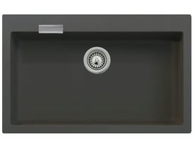 Nærbillede af Intra Juvel Primus N100XL køkkenvaskens afløb i krom med integreret løftopventil.