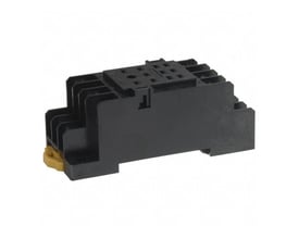 Omron PYF11A topnøgle for DIN-skinne eller overflademontering med 11-polede skrueklemmer i sort plast på hvid baggrund.