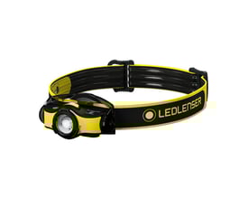 Nærbillede af Ledlenser iH5R pandelampens lygtehoved med gul front og justerbar linse.