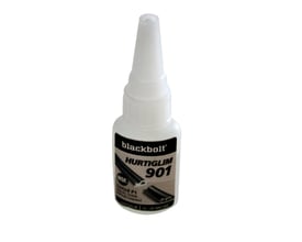 Blackbolt 901 hurtiglim på 20 g i en hvid flaske med spids hætte og etiket med modelnavnet.