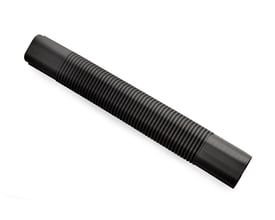 Inaba fleksibelt kanalstykke på 500 mm i sort gummi med synlig ribbet overflade og glatte ender.