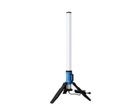 180W 360° LED arbejdslygte på et justerbart stativ med blå detaljer og 5m kabel med stik.