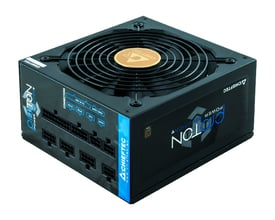 Sort Chieftec PSU-666 Proton modulær ATX-strømforsyning på 1000 W med blæser og synlige kabeltilslutninger.