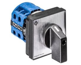 Kraus & Naimer omskifter CA10 A220-600E med 1-2 poler, 20A, dråbeformet lås og blå tilslutningsblok.