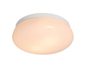 Nordlux Foam loftlampe monteret med hvid base og diffusor, viser lampens form og størrelse.