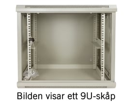 Hvidt Toten System Z 19-tommers vægskab med glasdør og 9U kapacitet, vist åbent med de indvendige rackskinner.