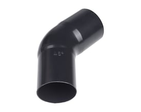 Plastmo bøjning i sort plast til 75 mm rør, med en 45 graders vinkel, vist isoleret på hvid baggrund.