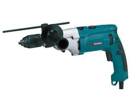 Makita HP2071FJ slagboremaskine med to gear, turkis kabinet, sidehåndtag og dybdestopstang.