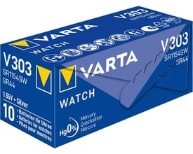 Varta V303/SR44 knapcellebatteri i sølvoxid-teknologi, 1,55V, 170 mAh, pakket i en blå æske med produktinformation.