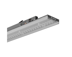 Sort LEDVANCE Tracklight Linear-armatur med synlige linser, set skråt nedefra; 1472 mm og 90° asymmetrisk lys.
