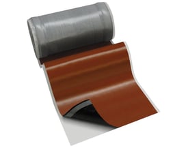 Fleksibel Wakaflex inddækning på rulle i teglrød farve, 5 meter lang og 280 mm bred.