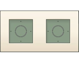 Niko underlag i cream med integreret ramme, vist med to monteringshuller og et rundt udskæringsmønster. Neutral baggrund.
