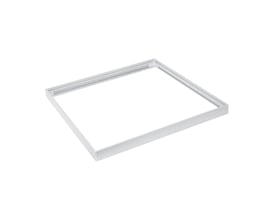 Hvid SpectrumLED-påbygningsramme til 60x60 LED-paneler, samlet som en firkantet ramme set skråt ovenfra.