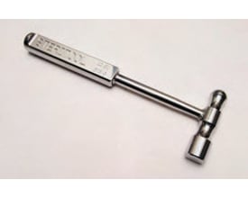 Steritool bænkhammer i rustfrit stål fra Helmuth A. Jensen, 454g, vist på neutral baggrund.