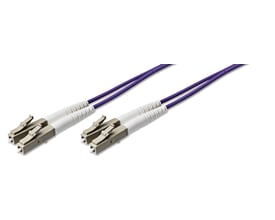 Patchkabel 50/125 OM4, 15m, Duplex LC/PC-LC/PC-stik med lilla LSZH-kappe.