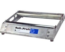 Roll-Profi kabelafruller i trykstøbt aluminium med to aksler i forzinket stålrør på hvid baggrund.