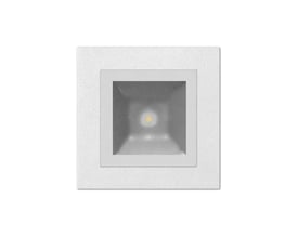Hvidt, firkantet loftarmatur Mimik 10 Ceiling Tech LED med 10W effekt og 3000K lysfarve, IP65-klassificeret.