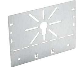 Wibe Stago dåseplade type B FZS i el-forzinket stål, 140 x 199 mm, med aflange monteringshuller.