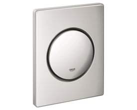 Grohe Novo Cosmopolitan betjeningsplade til urinal i forkromet finish, vist fra siden på en neutral baggrund.