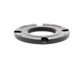 Omron PS elektrodeholder monteringsplade, model F03-12, set fra siden på hvid baggrund, viser tekst og gevind.