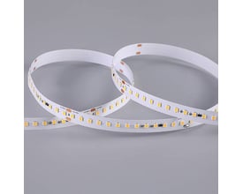 Fleksibelt Ansell Lighting U-Cell LED bånd på 30 meter med 48V, 9,6W/m og 980lm/m, vist rullet op.