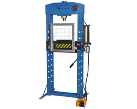 Scantool WSP 20P, en 20 tons pneumatisk/håndbetjent værkstedspresser i blå metal, vist med trykmåler og sikkerhedsgitter.