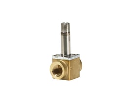 Sidevisning af Danfoss EV310A magnetventil med messing hus og messing gevind, klar til installation.