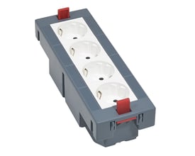 Legrand horisontal gulvboks kassette med fire Schuko stikkontakter og plads til 8 moduler, i grå og hvid. Produktet er vist på en hvid baggrund.