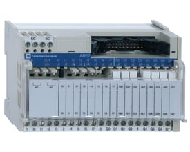 Schneider Electric Modicon ABE7 udgangsinterface med 16 relæudgange og IP20 sub-bases, vist forfra med tydelige markeringer.