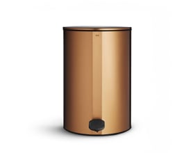 Unidrain Reframe pedalspand i kobberfarvet rustfrit stål, 4 liters volumen, vist frontalt på hvid baggrund.