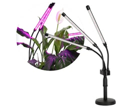 Sort Kobi VITARO 3 ST MINI plantelys på stander med tre fleksible lyselementer, vist ved grønne planter.
