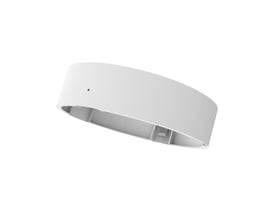 Hvid LEDVANCE Slim alu-ramme til downlight med rund åbning til 175 mm udskæring, set skråt nedefra.