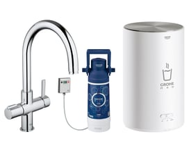 Grohe Red II kogende vandsystem med armatur, kedel, filterpatron og digital kontrolenhed, vist med krom finish.