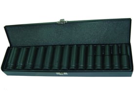 Krafttopsæt med 14 lange toppe i størrelserne 10-24 mm, fremstillet af chrom-molybdæn stål og præsenteret i en sort metalæske.