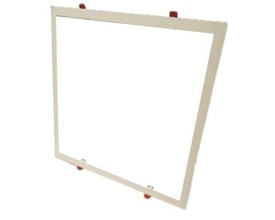 Indbygningsramme til 595x595 mm paneler, velegnet til Troldtekt lofter, med clips til montering i hvid metal.