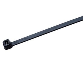 Sort UV-bestandig kabelbinder af polyamid, 4,6 x 160 mm, vist på hvid baggrund med synlig mærkning L36A.